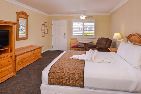 Cayucos Beach Inn image 10