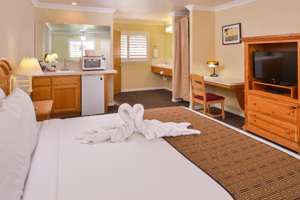 Cayucos Beach Inn image 2